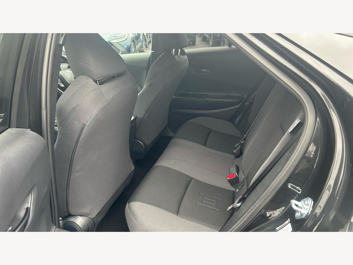 Used Toyota C-HR 2025 for sale - 76988285: Photo 15