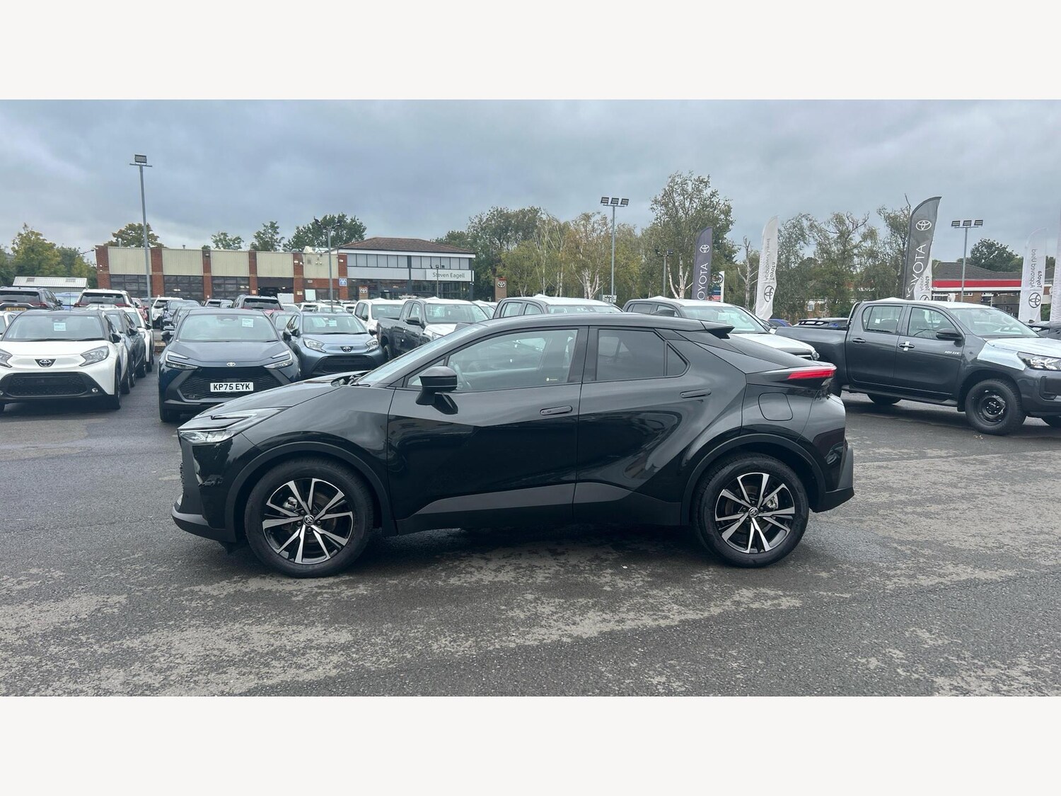 Used Toyota C-HR 2025 for sale - 76988285: Photo 19