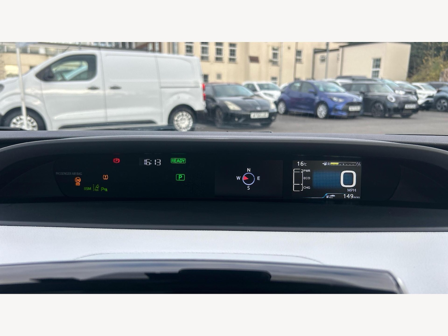 Used Toyota Prius 2019 for sale - 76361250: Photo 11