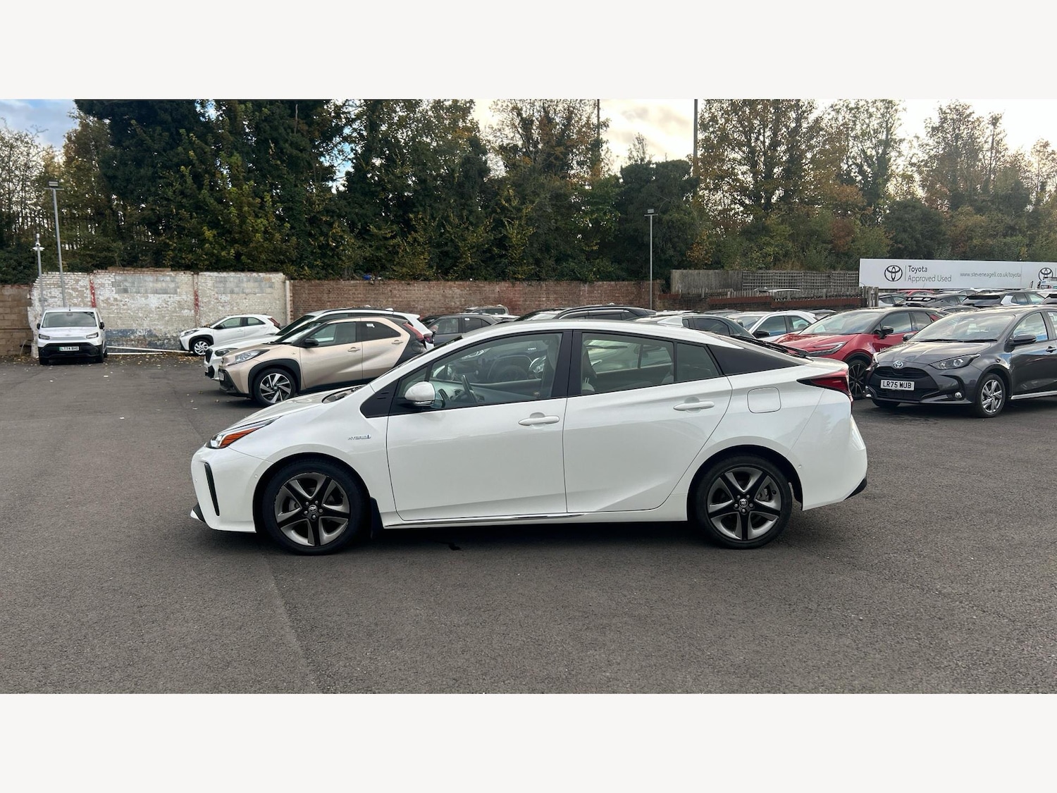 Used Toyota Prius 2019 for sale - 76361250: Photo 19