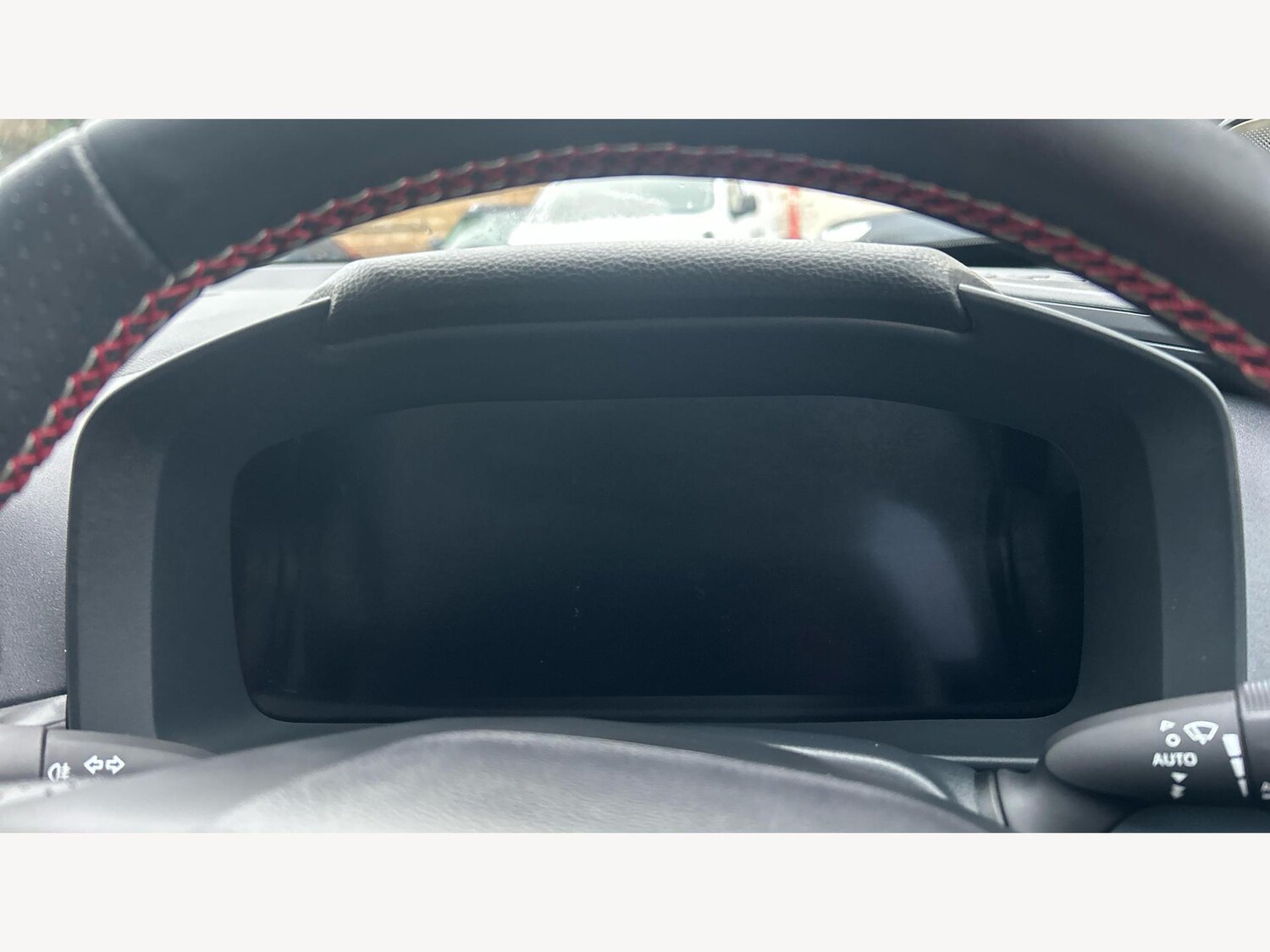 Used Toyota C-HR 2024 for sale - 76989679: Photo 11