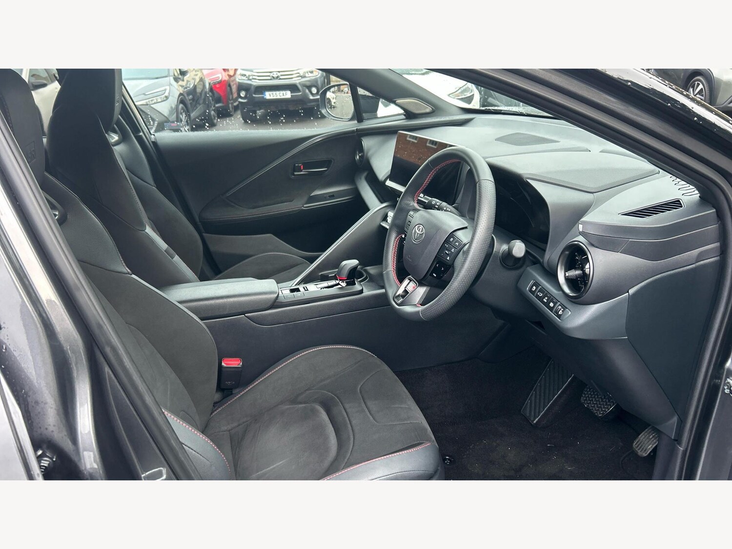 Used Toyota C-HR 2024 for sale - 76989679: Photo 13