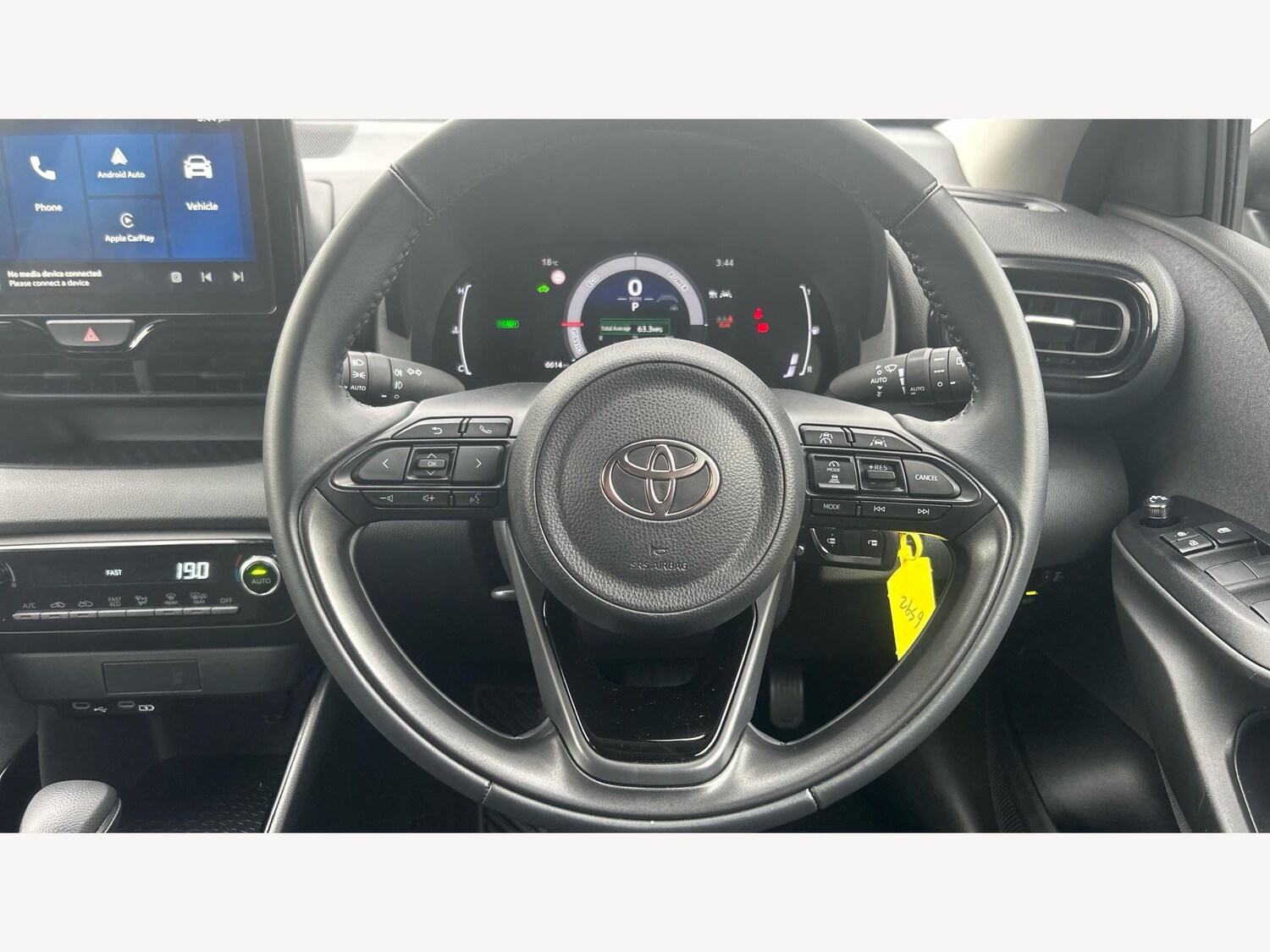 Used Toyota Yaris 2024 for sale - 75719933: Photo 10