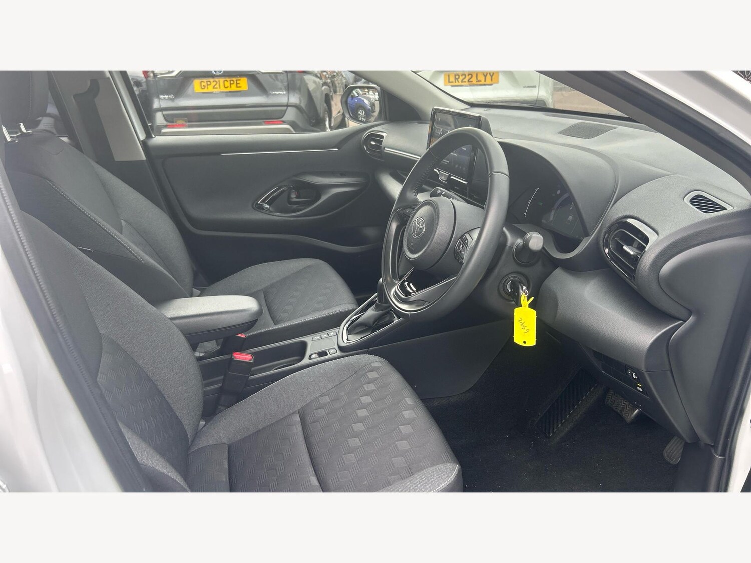 Used Toyota Yaris 2024 for sale - 75719933: Photo 13