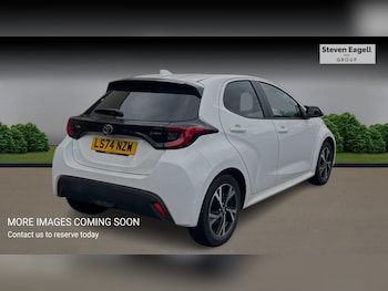 Used Toyota Yaris 2024 for sale - 75719933: Photo