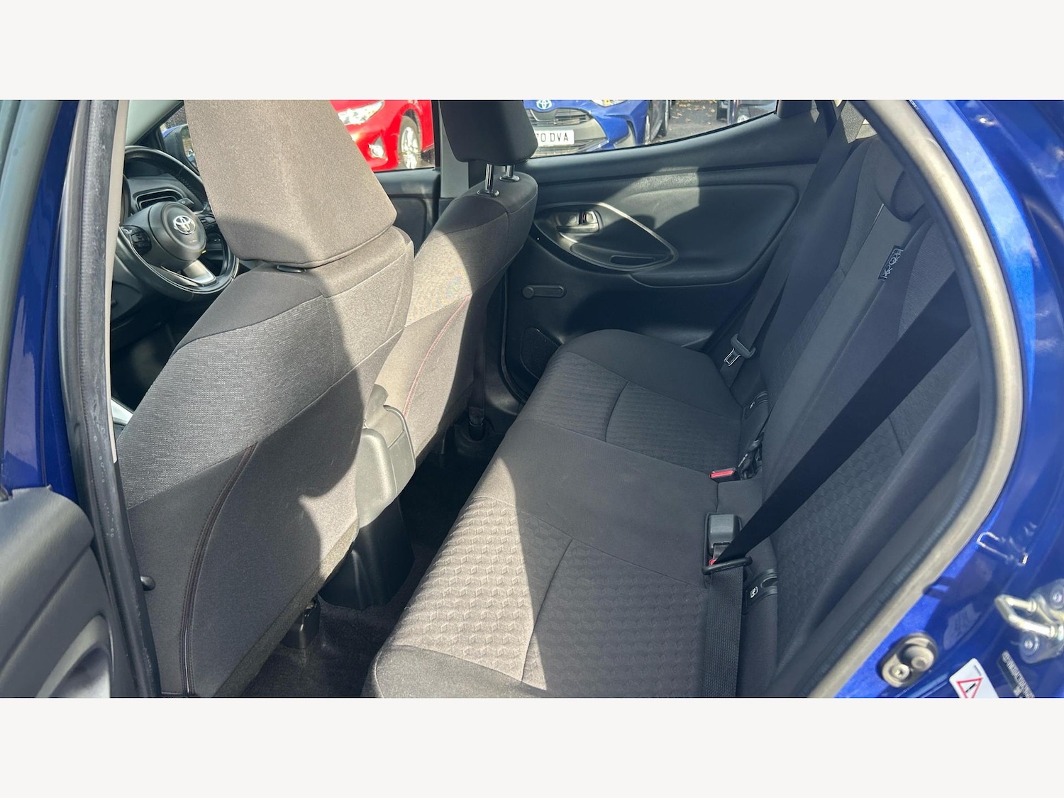 Used Toyota Yaris 2022 for sale - 76381121: Photo 15