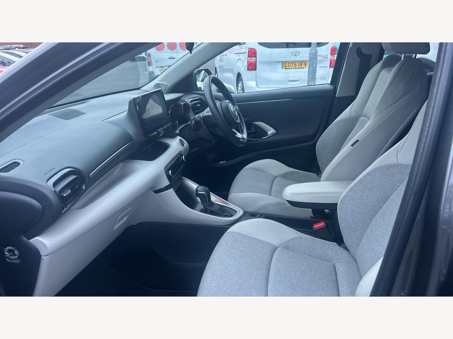 Used Toyota Yaris 2022 for sale - 77524613: Photo 12