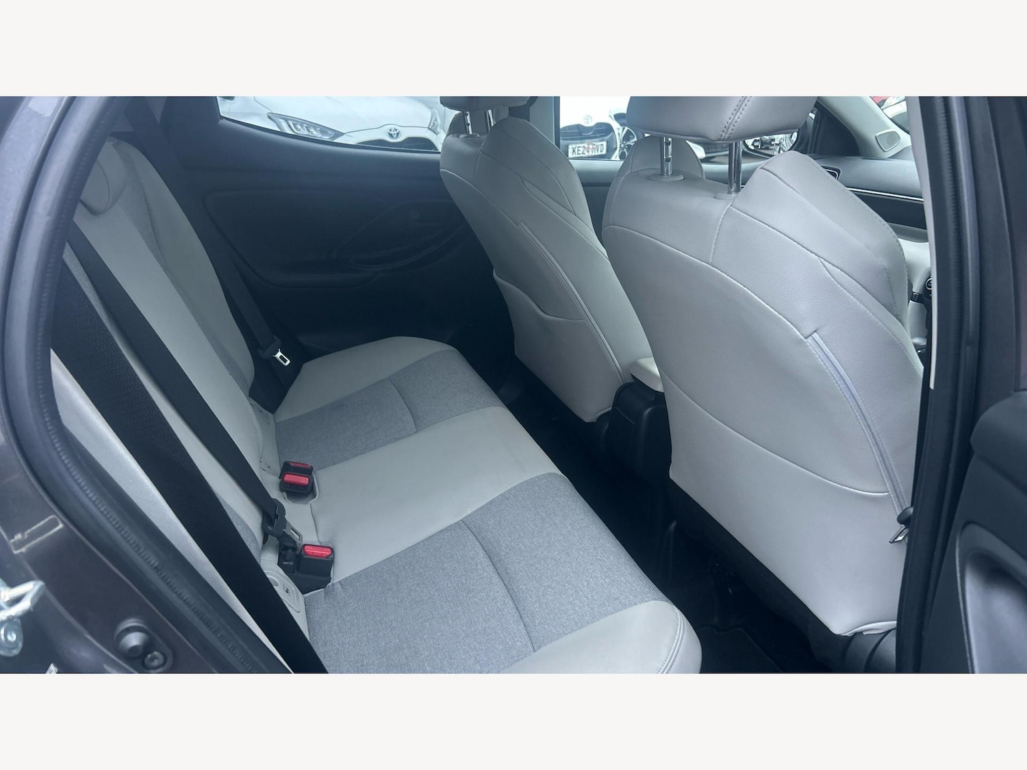 Used Toyota Yaris 2022 for sale - 77524613: Photo 14