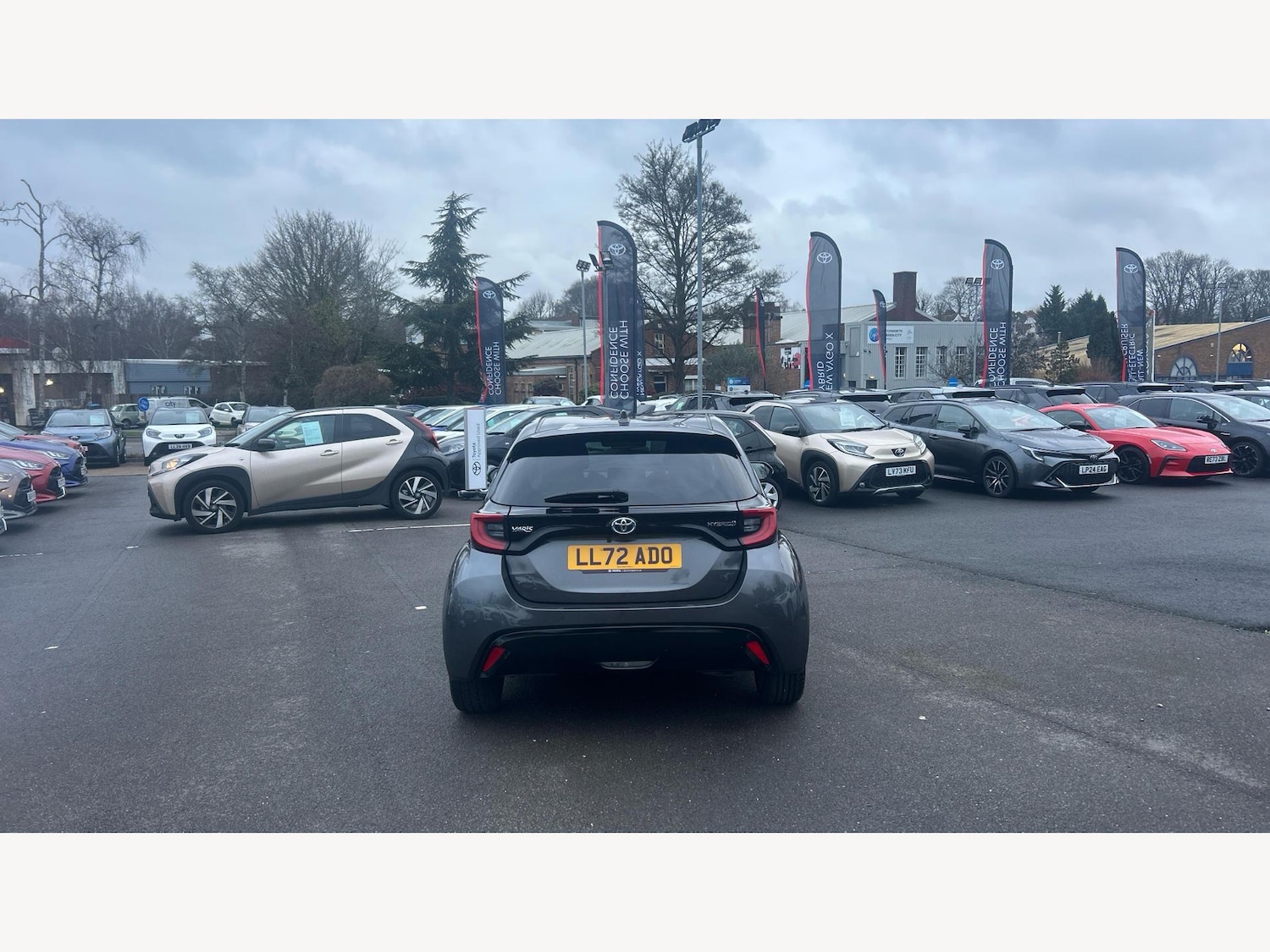 Used Toyota Yaris 2022 for sale - 77524613: Photo 21