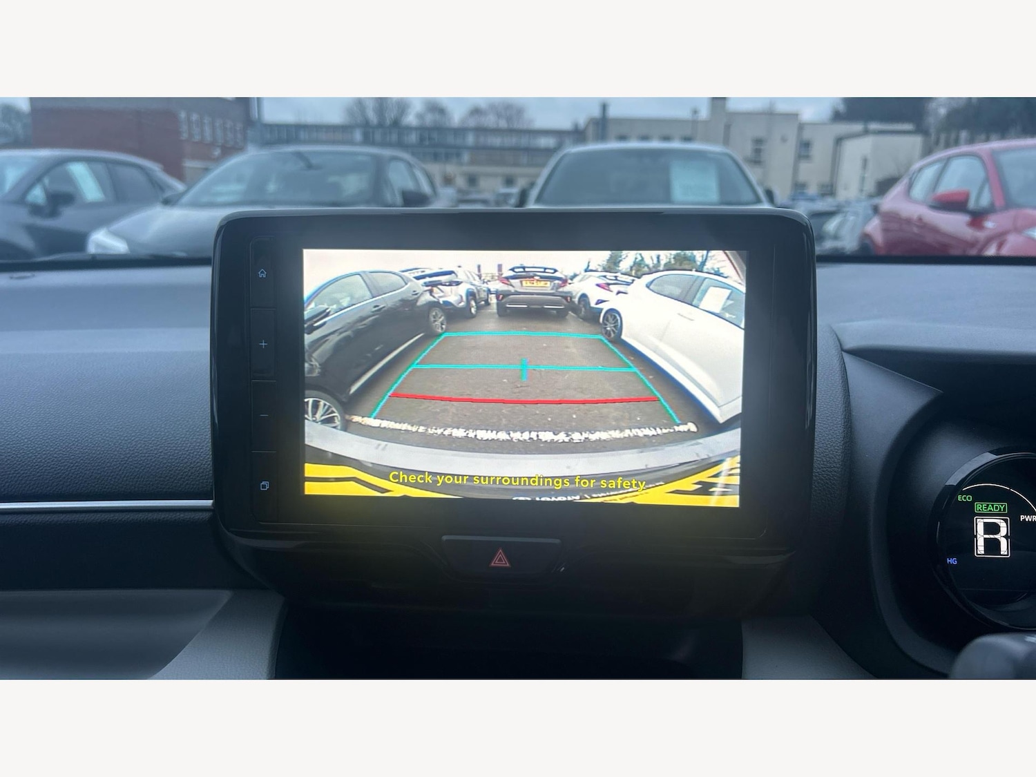 Used Toyota Yaris 2022 for sale - 77524613: Photo 22