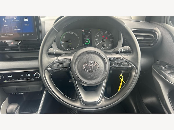 Used Toyota Yaris 2024 for sale - 76071760: Photo 10