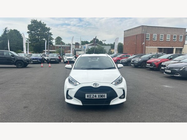 Used Toyota Yaris 2024 for sale - 76071760: Photo 17