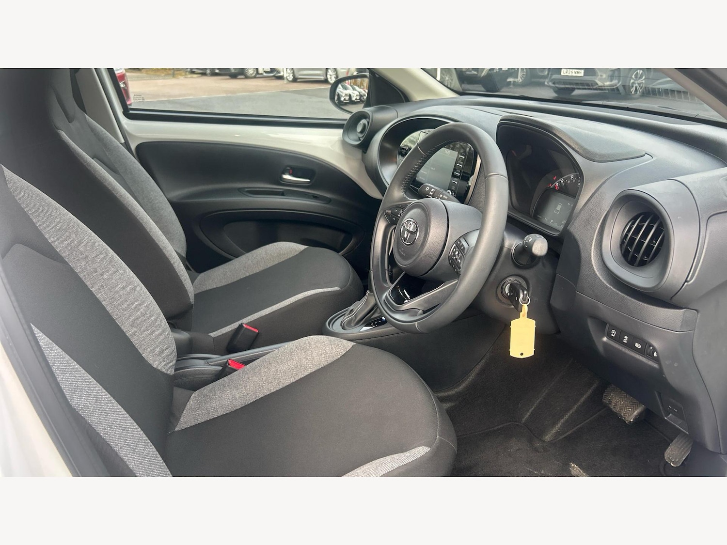 Used Toyota Aygo X 2023 for sale - 76865183: Photo 13