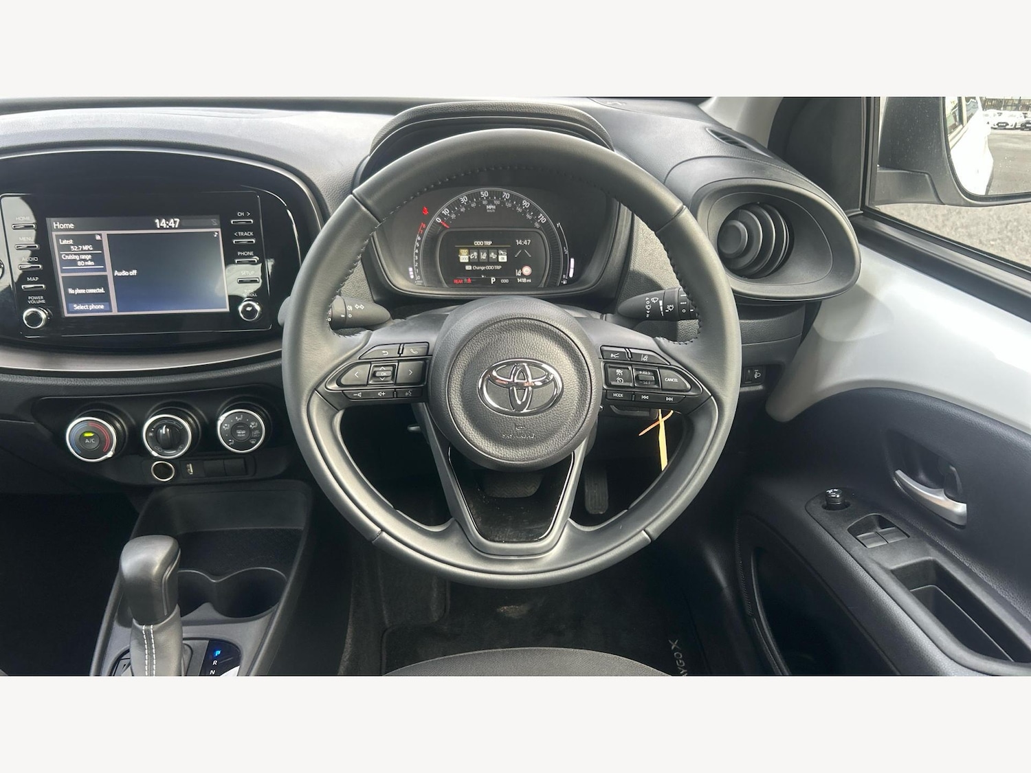 Used Toyota Aygo X 2023 for sale - 76865183: Photo 8