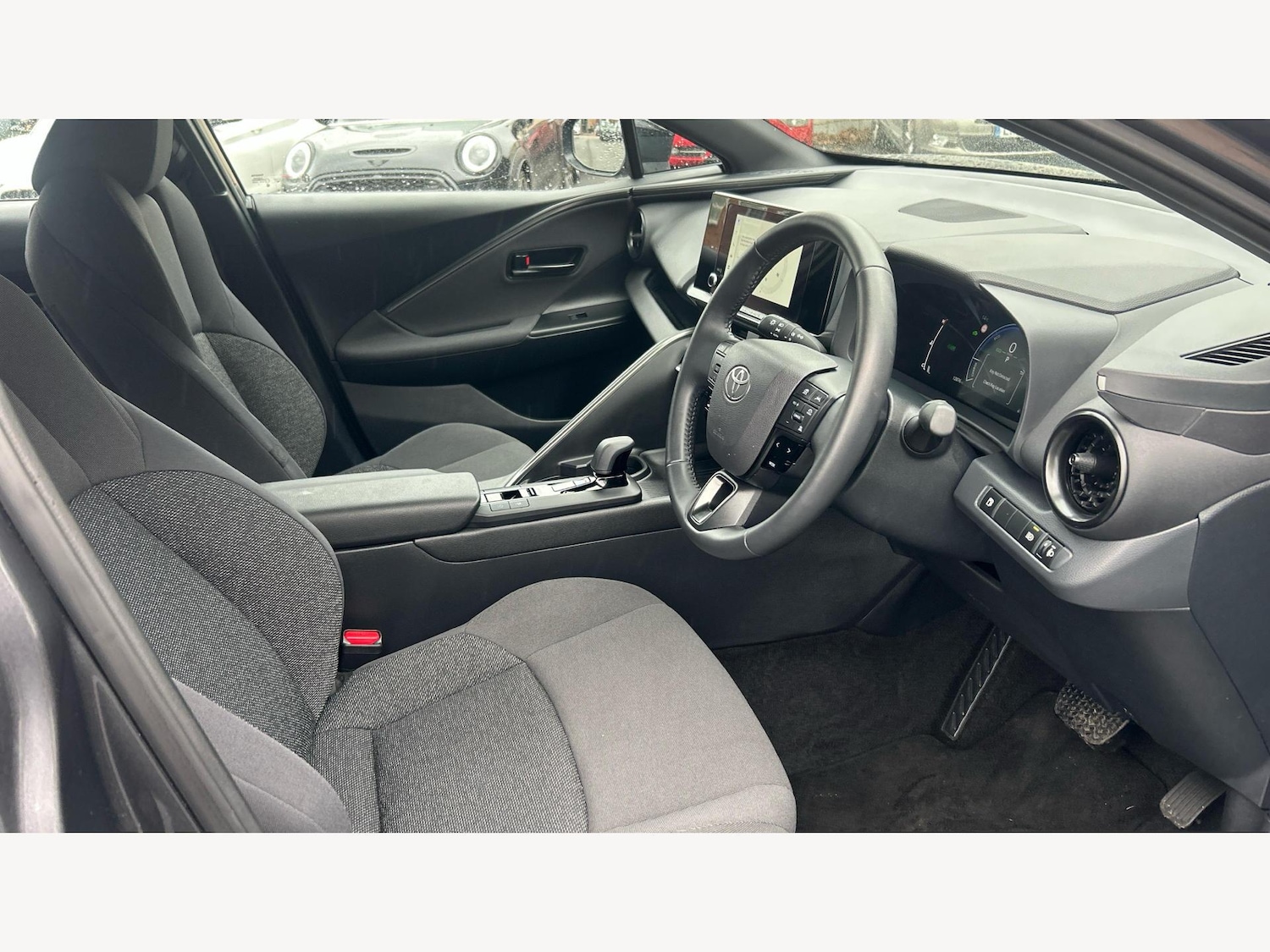 Used Toyota C-HR 2024 for sale - 76633699: Photo 13