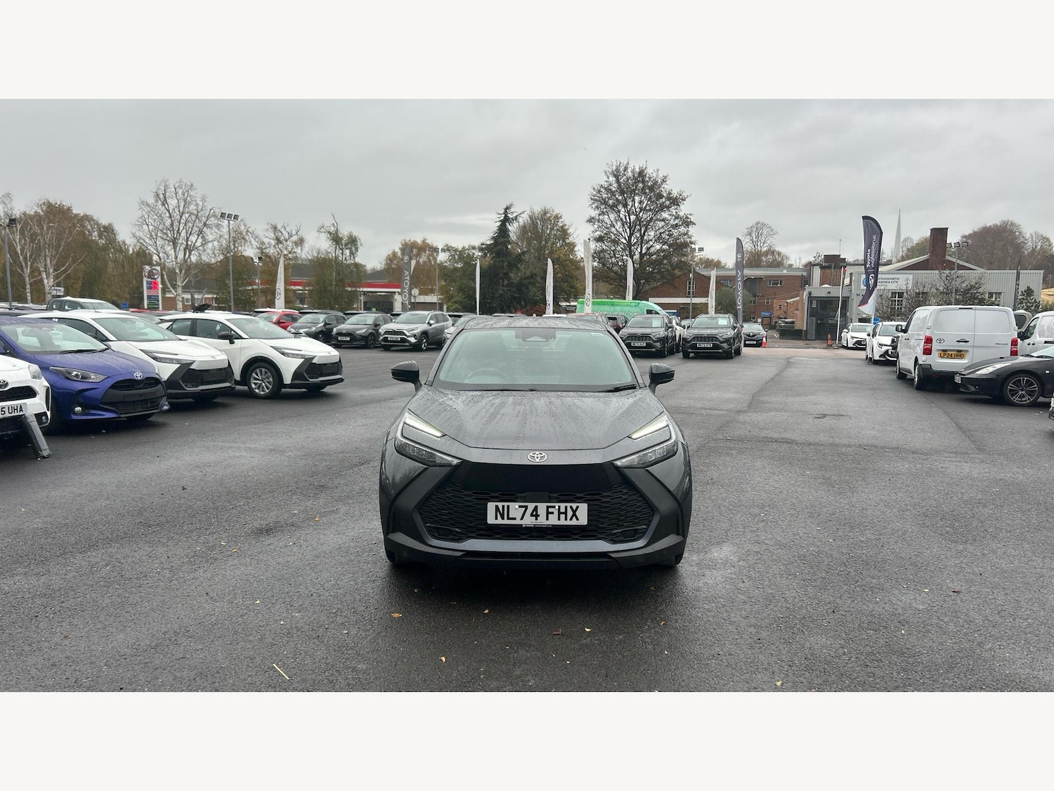 Used Toyota C-HR 2024 for sale - 76633699: Photo 17
