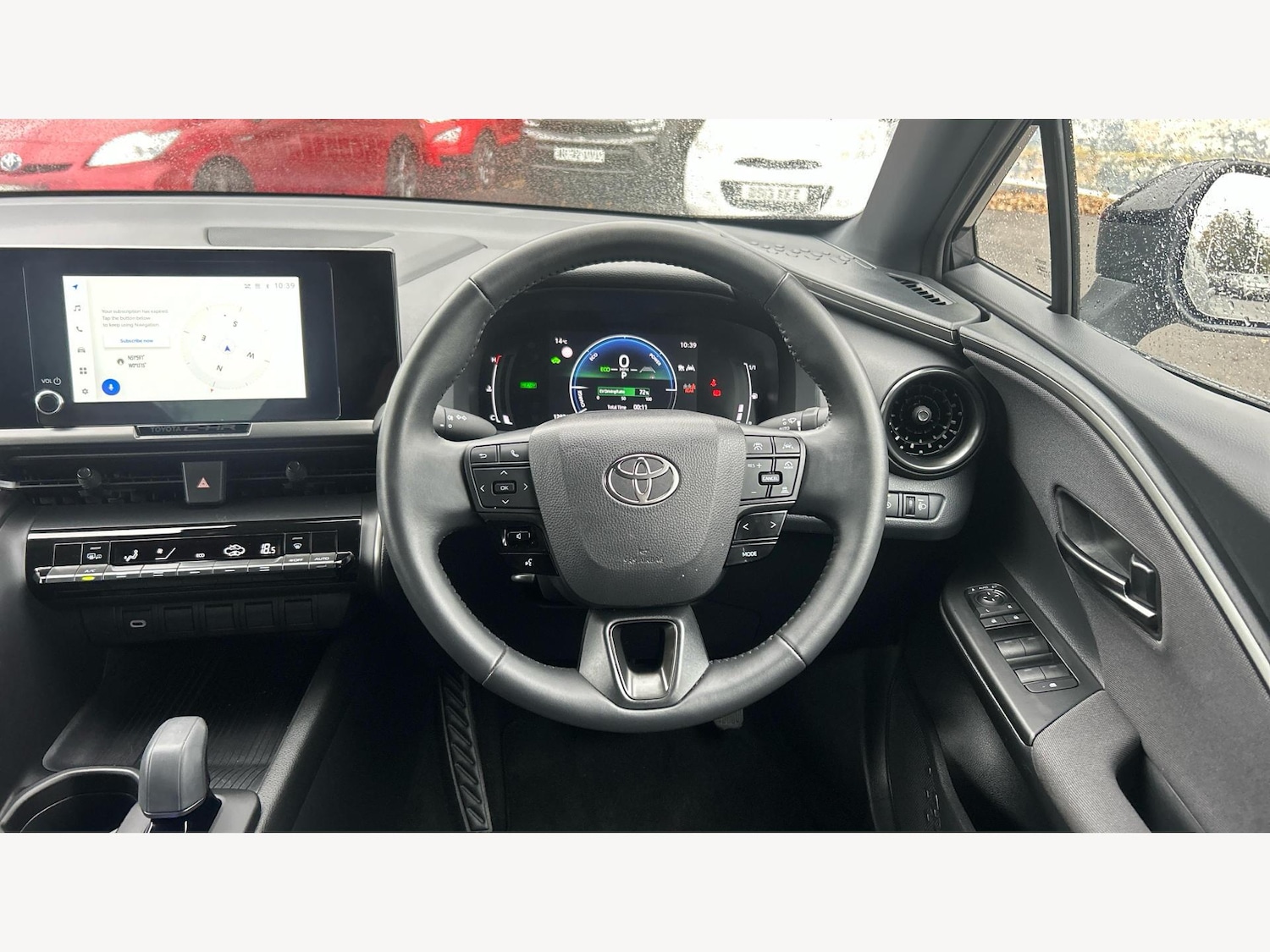 Used Toyota C-HR 2024 for sale - 76633699: Photo 8