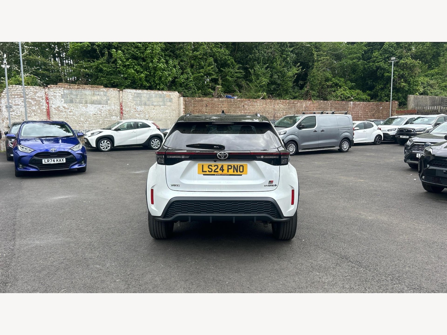 Vehicle 21