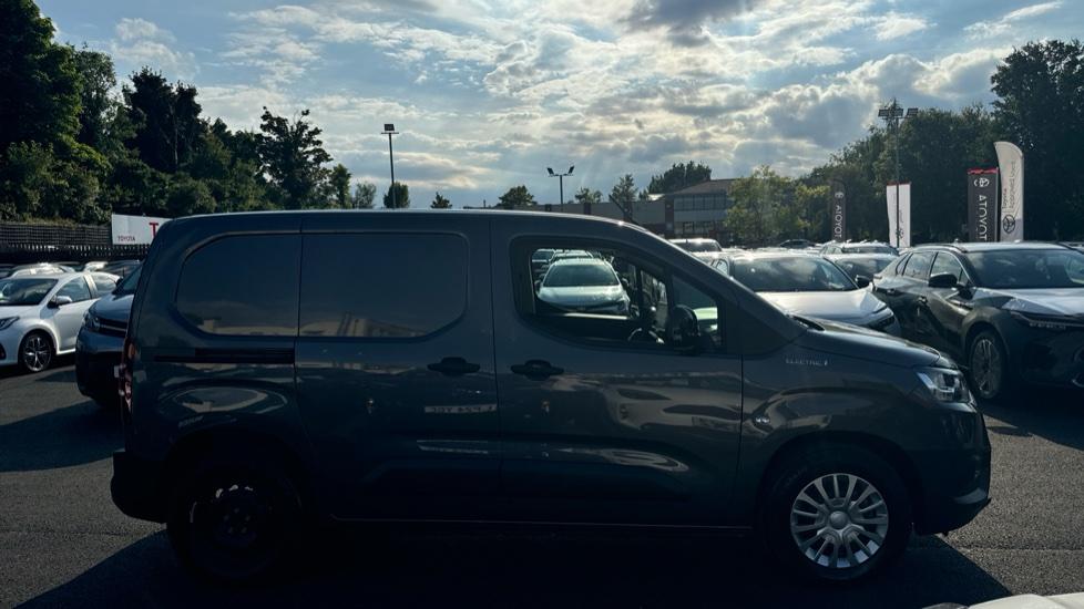 Used Toyota ProAce 2023 for sale - 76441096: Photo 16