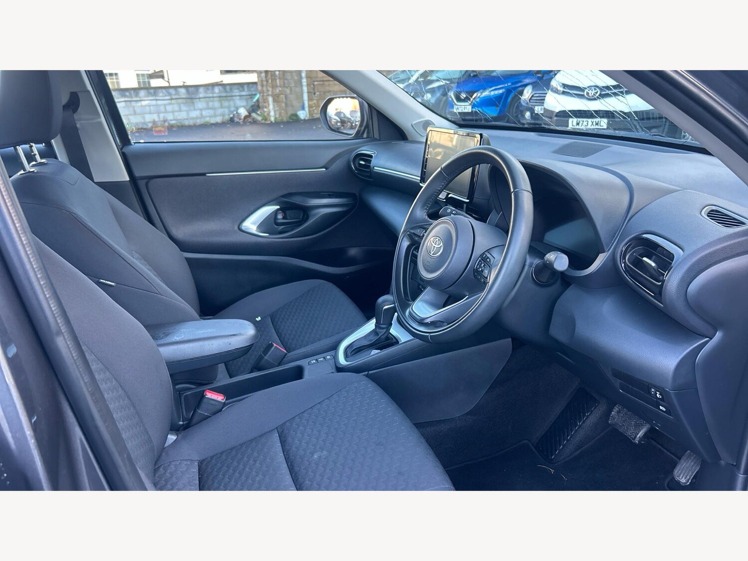 Used Toyota Yaris Cross for sale - 77304947: Photo 13