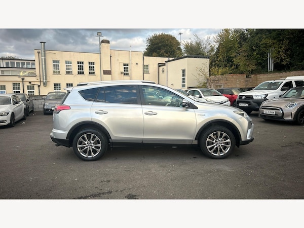Used Toyota RAV4 2016 for sale - 76175474: Photo 18