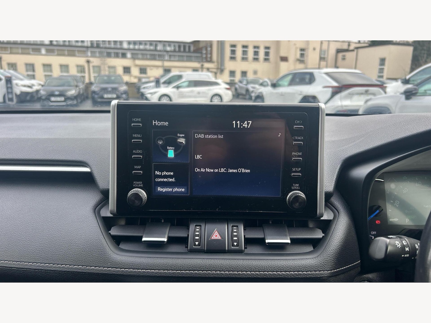 Used Toyota RAV4 2022 for sale - 77510935: Photo 9