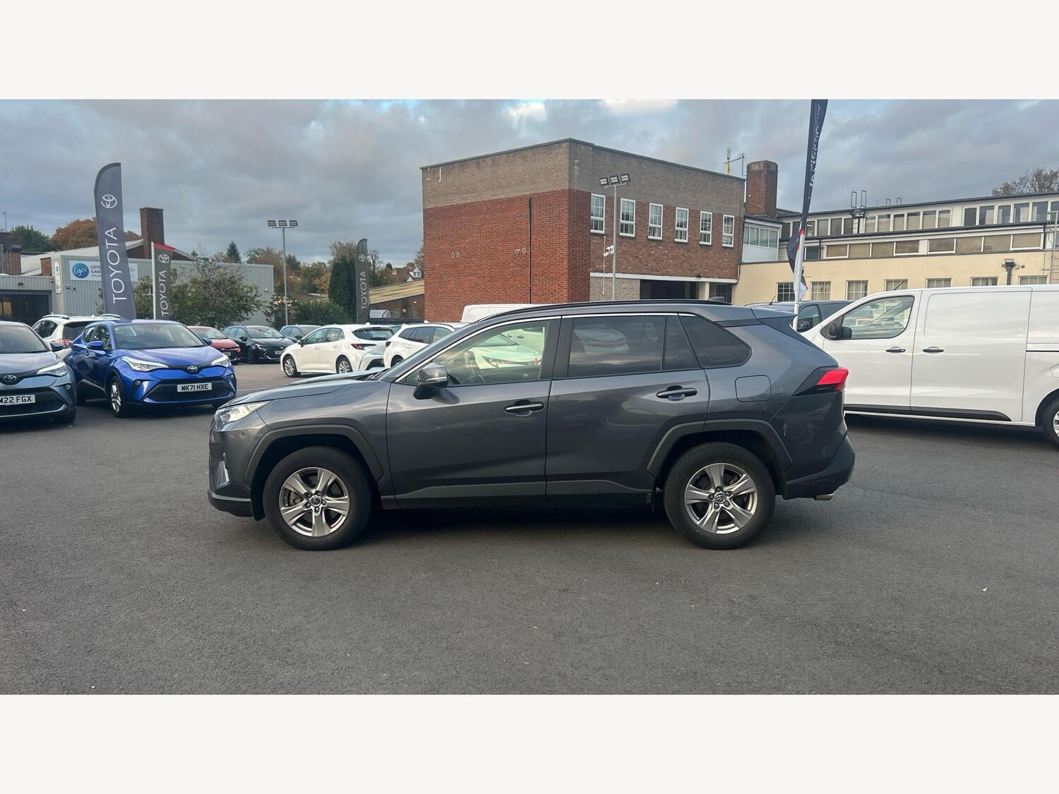Used Toyota RAV4 2022 for sale - 76645675: Photo 19