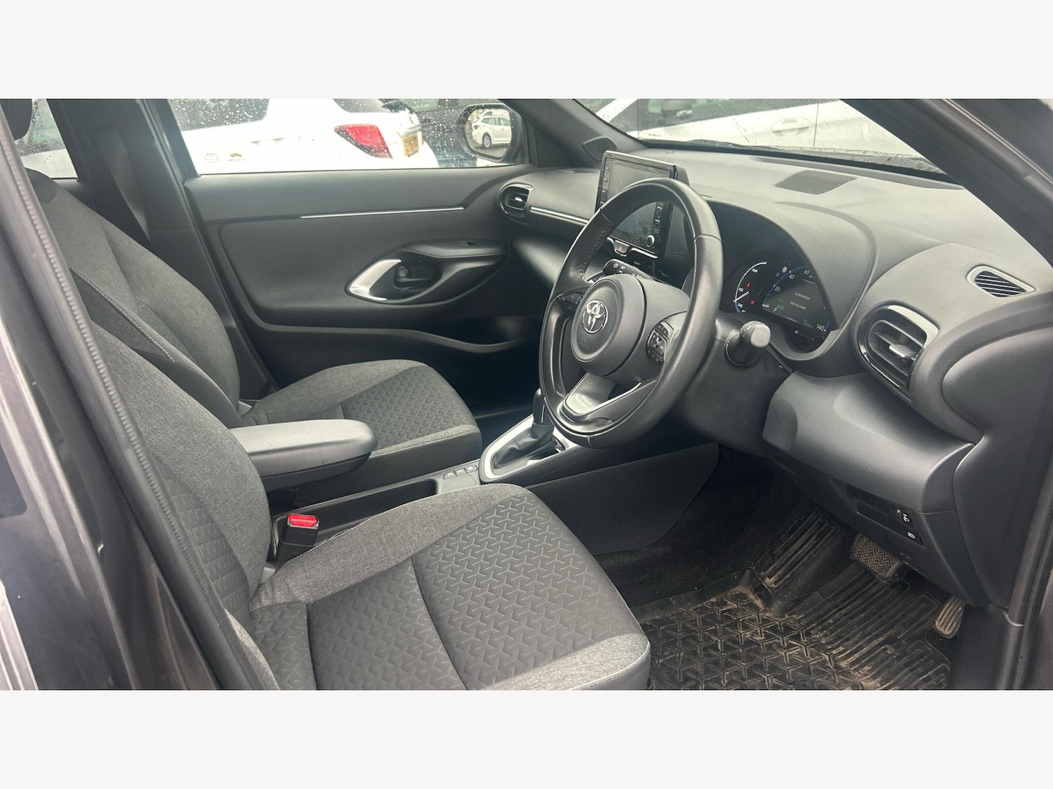 Used Toyota Yaris Cross 2022 for sale - 76026560: Photo 13