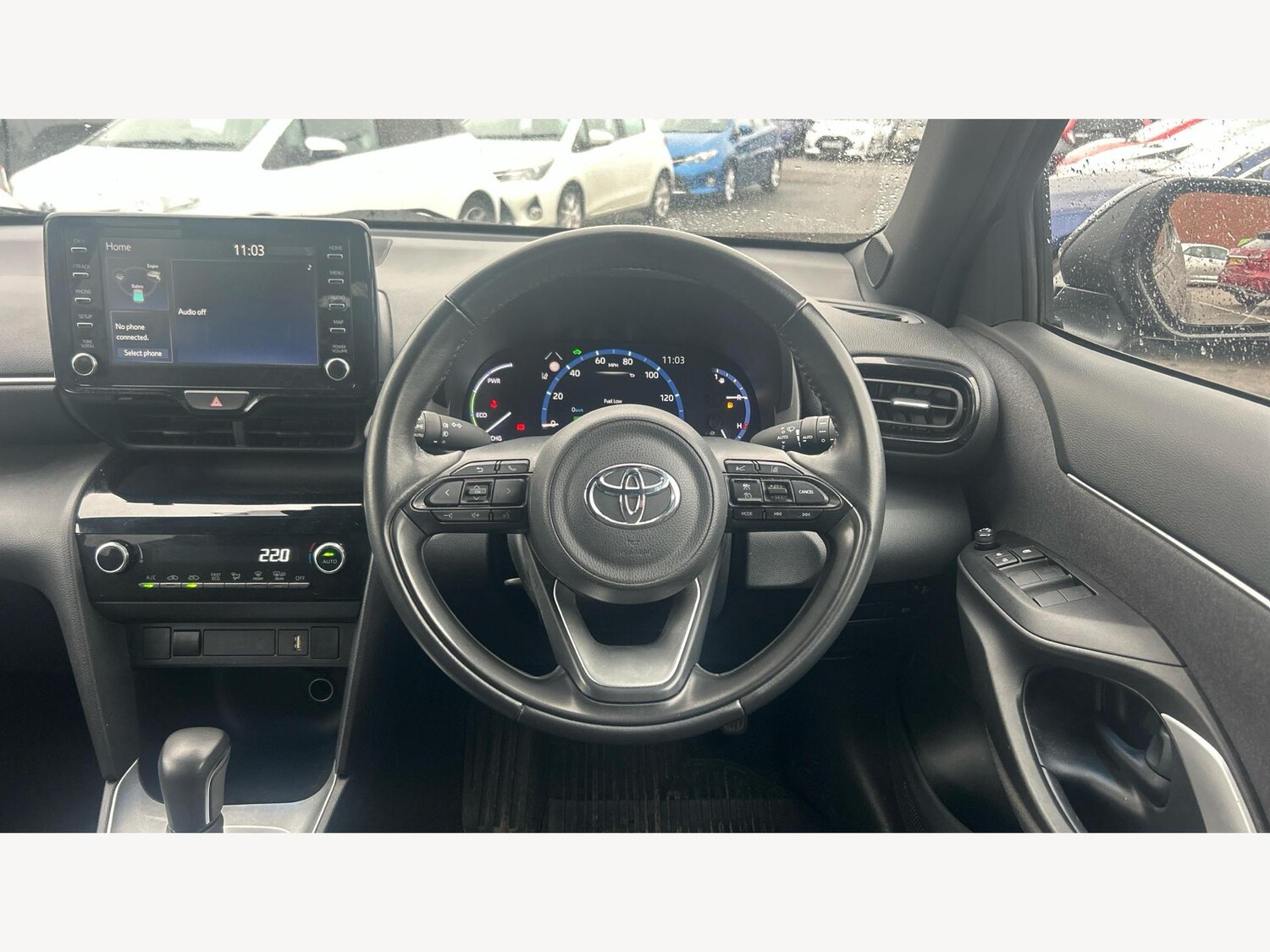 Used Toyota Yaris Cross 2022 for sale - 76026560: Photo 8