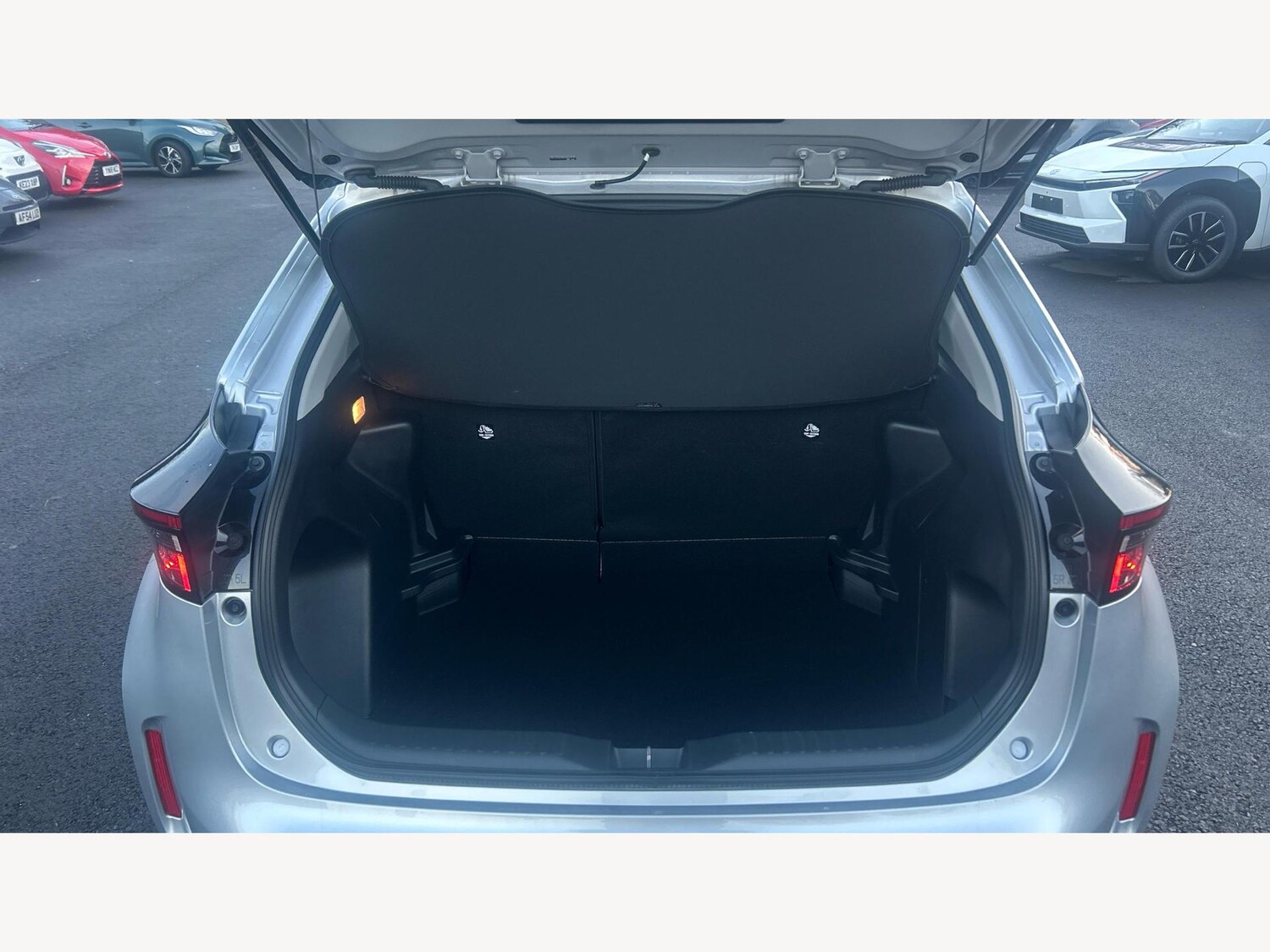 Used Toyota Yaris Cross 2025 for sale - 76976647: Photo 16