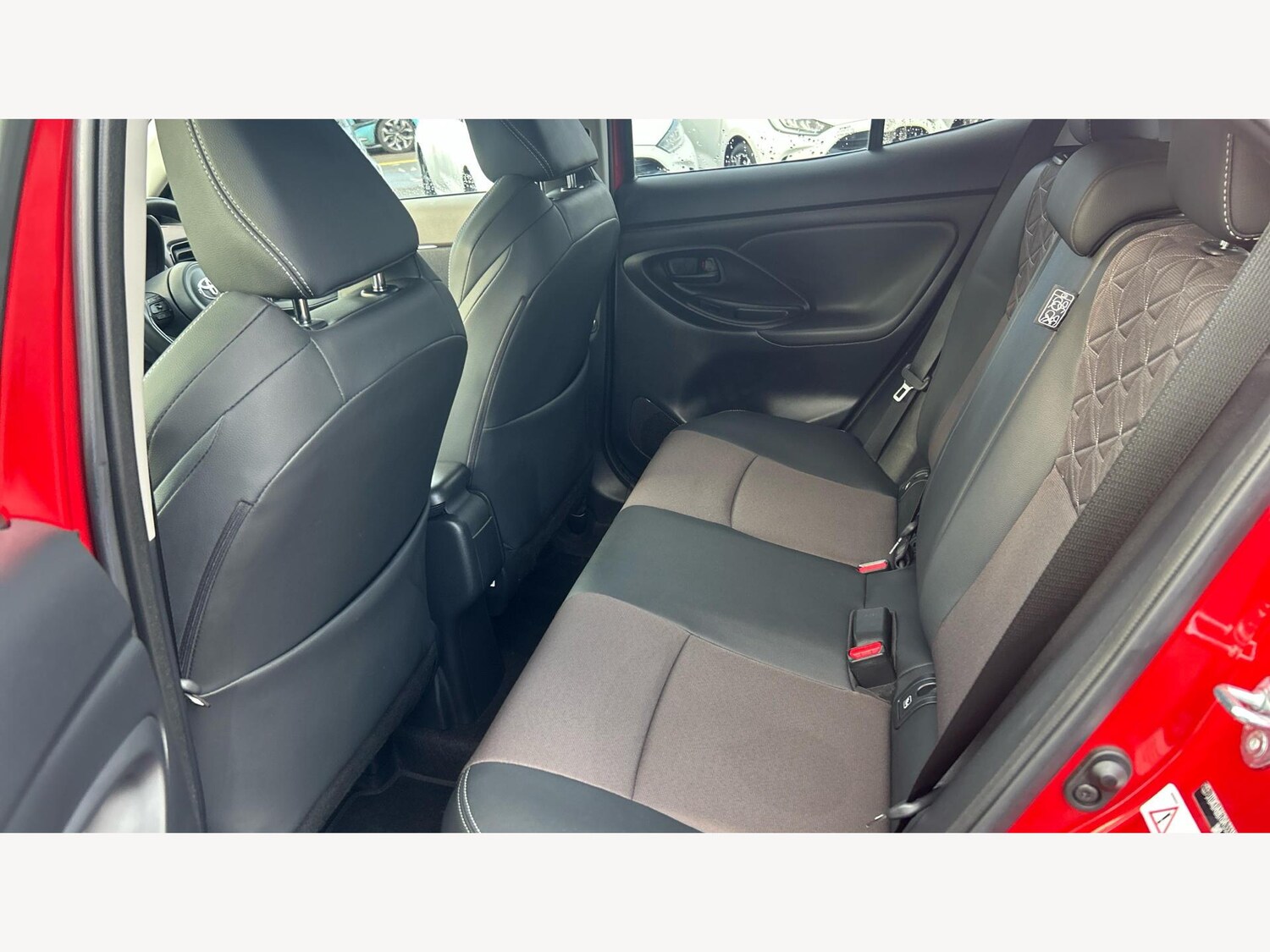 Used Toyota Yaris Cross 2024 for sale - 77509634: Photo 15