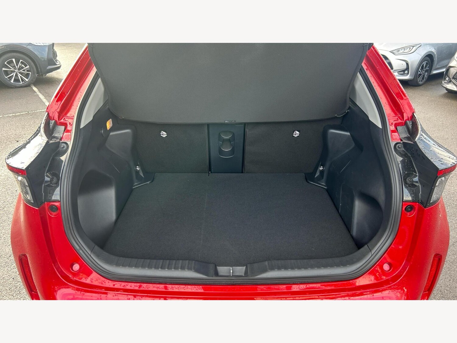 Used Toyota Yaris Cross 2024 for sale - 77509634: Photo 16