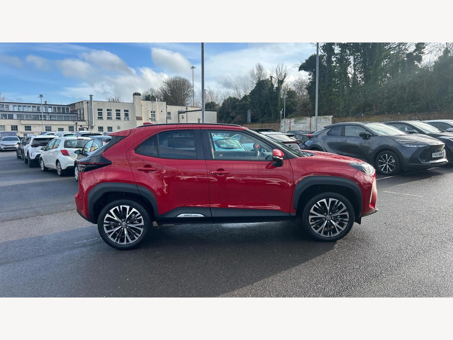 Used Toyota Yaris Cross 2024 for sale - 77509634: Photo 18