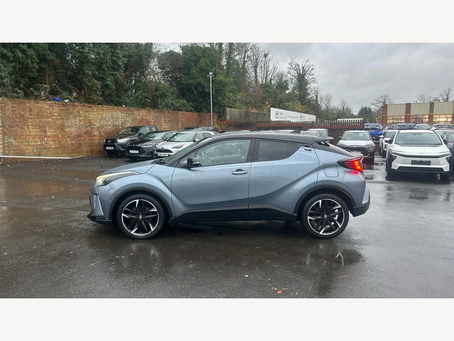 Used Toyota C-HR 2022 for sale - 77253609: Photo 19