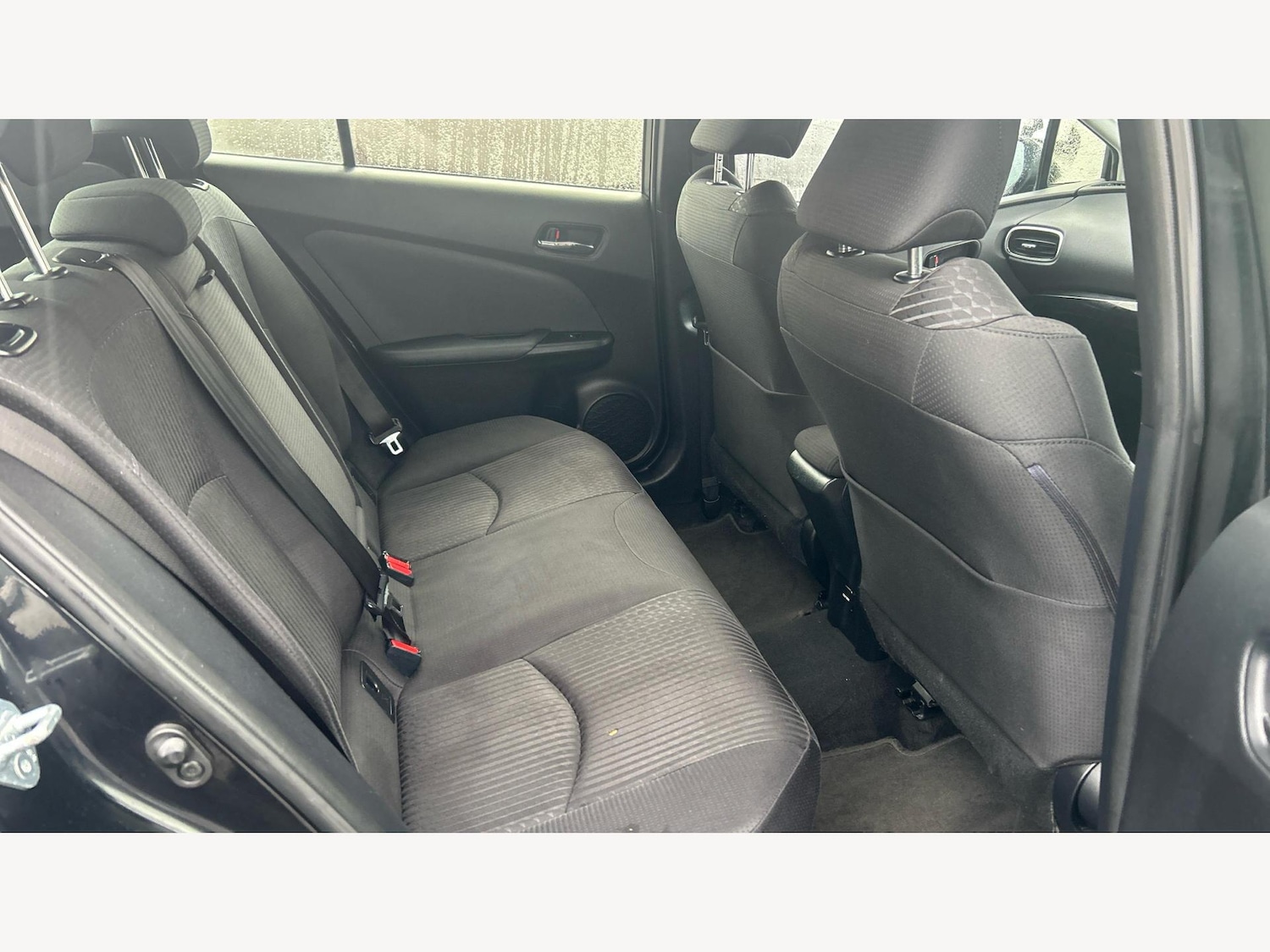 Used Toyota Prius 2016 for sale - 77191641: Photo 14