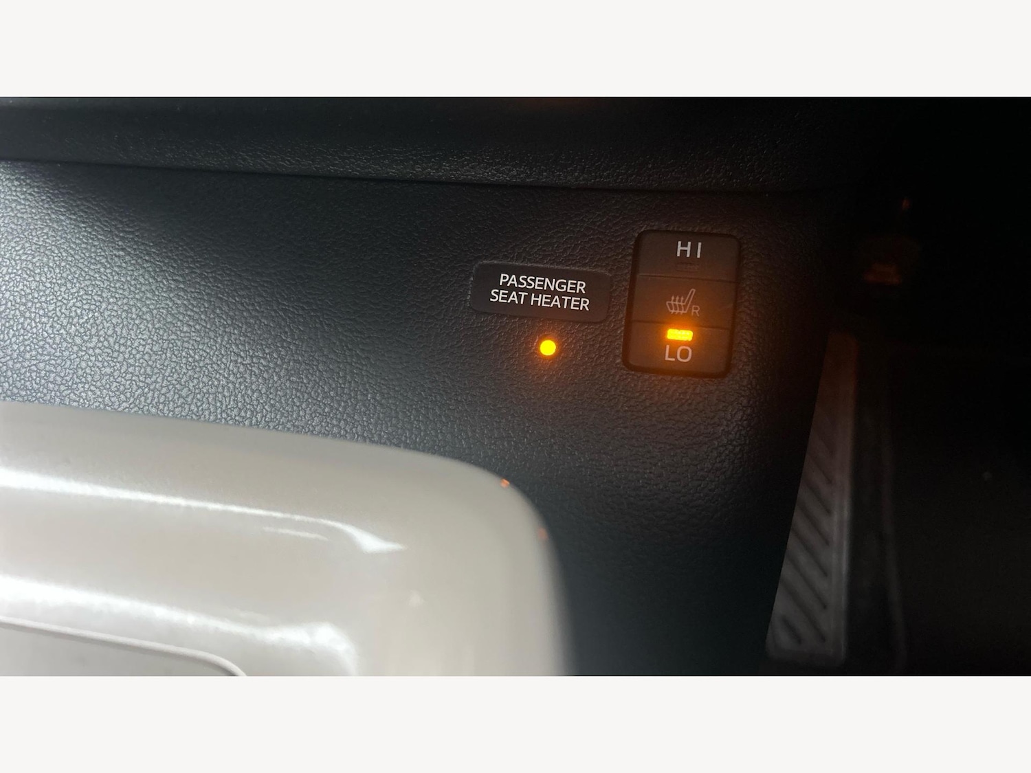 Used Toyota Prius 2016 for sale - 77191641: Photo 23