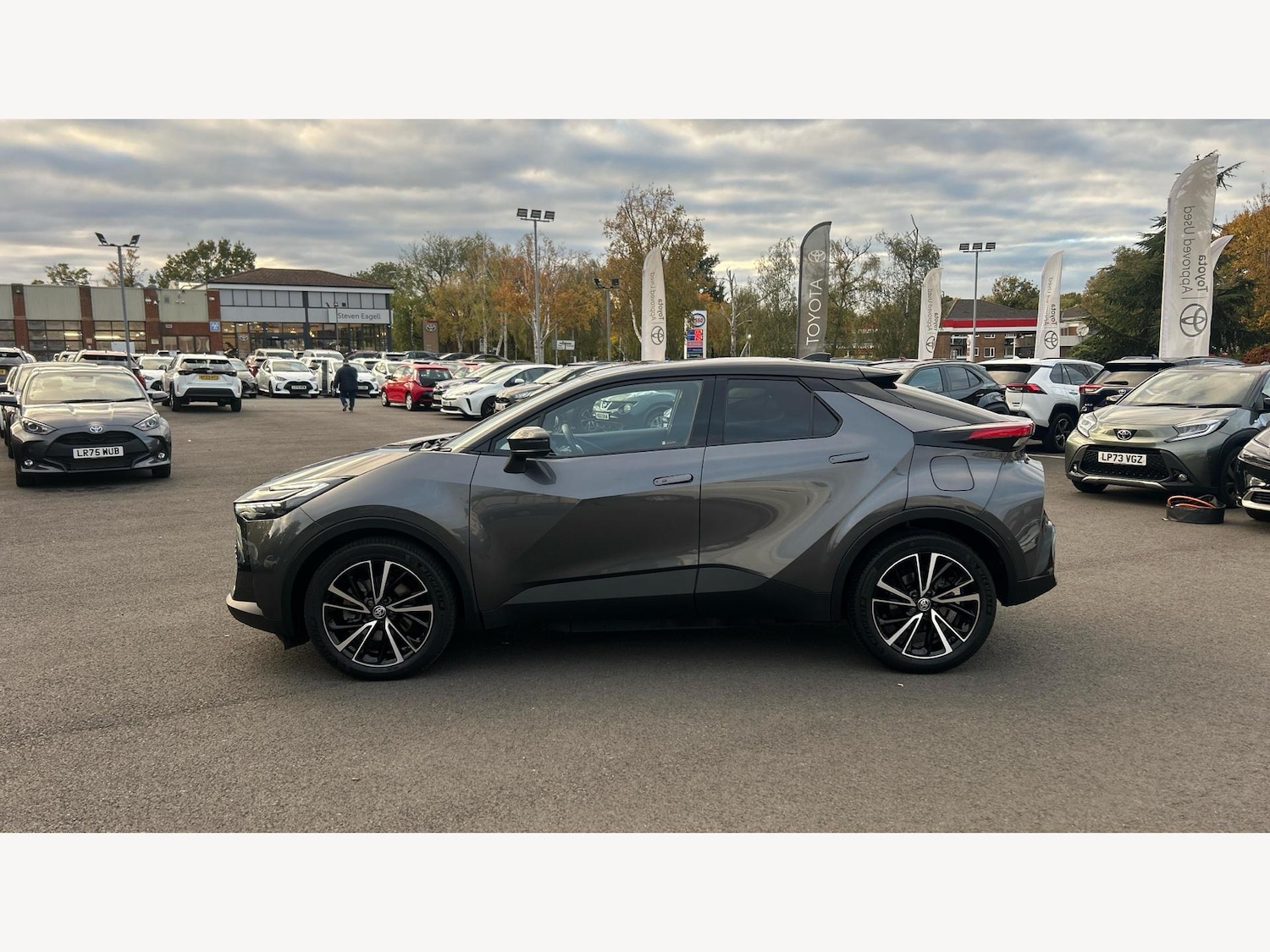 Used Toyota C-HR 2024 for sale - 76996327: Photo 19