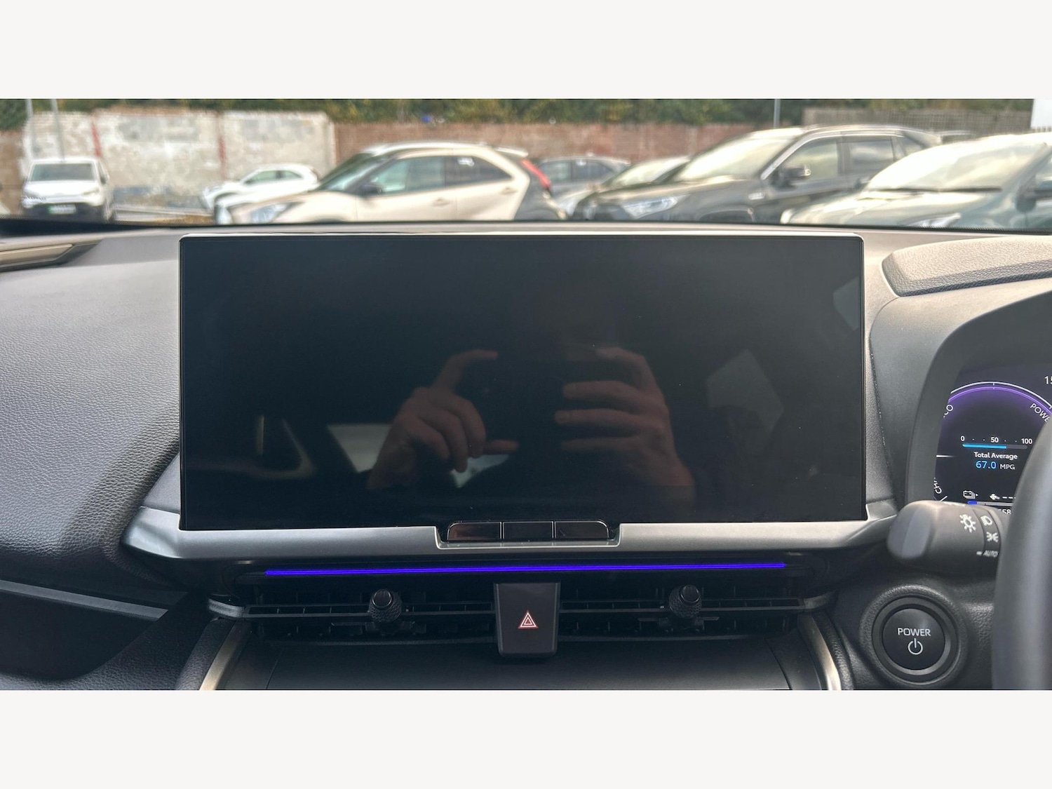 Used Toyota C-HR 2024 for sale - 76996327: Photo 9