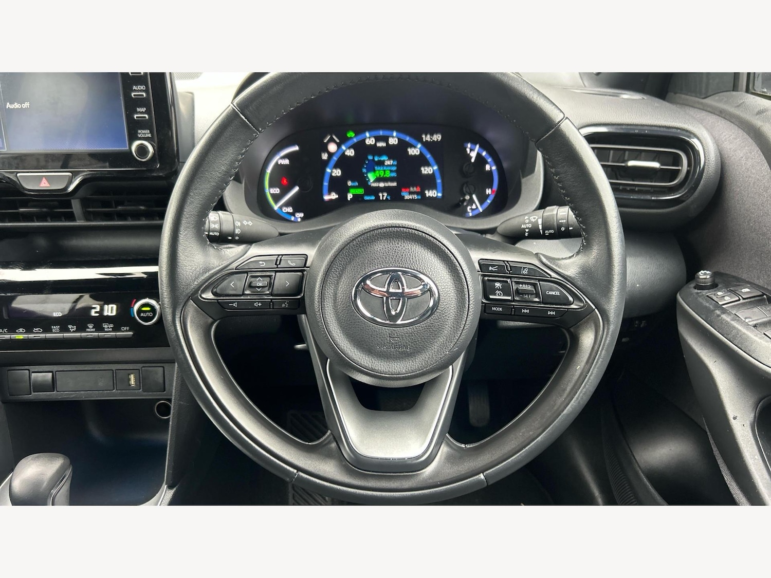 Used Toyota Yaris Cross 2023 for sale - 76423008: Photo 10