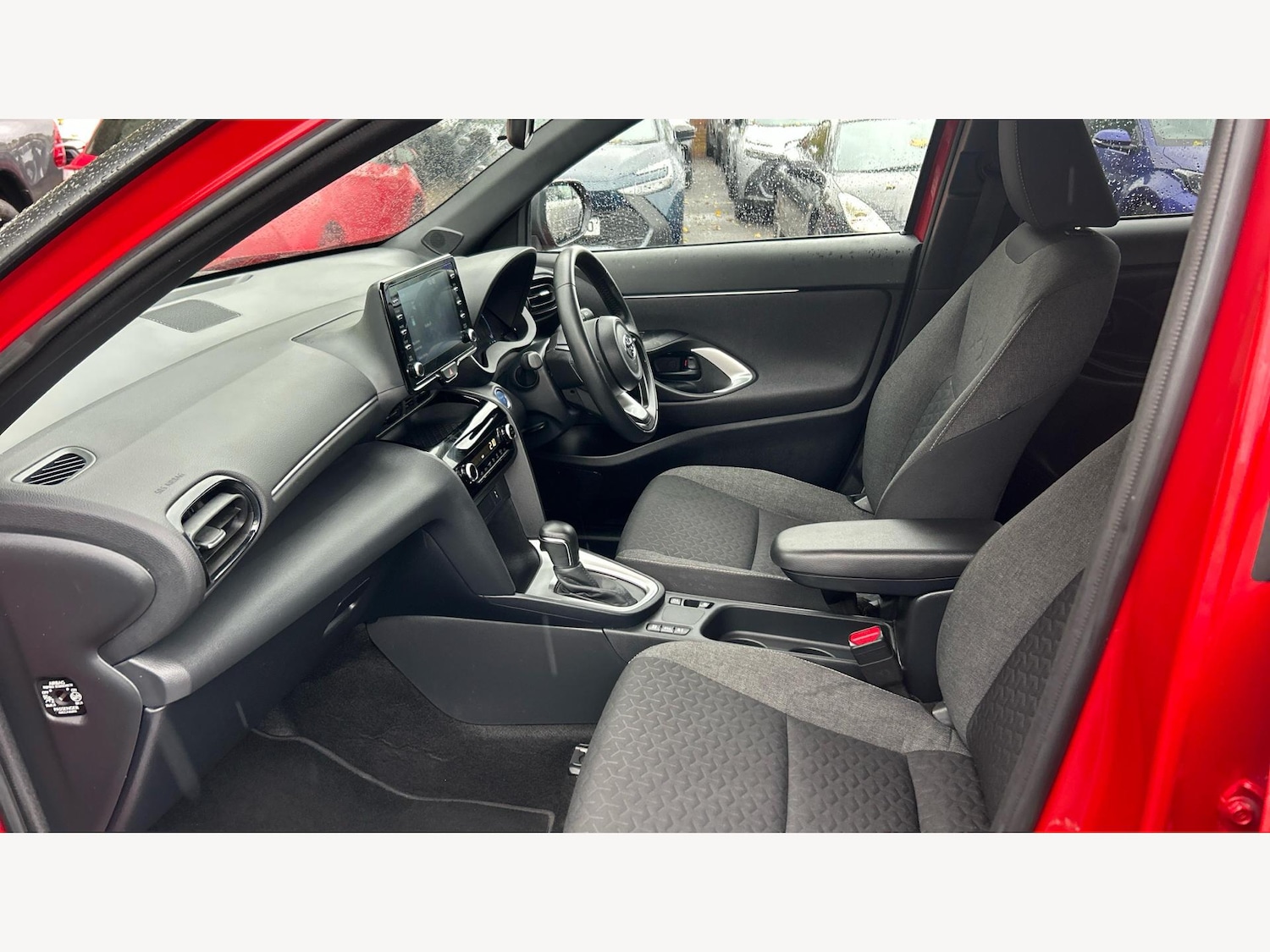 Used Toyota Yaris Cross 2023 for sale - 76423008: Photo 12