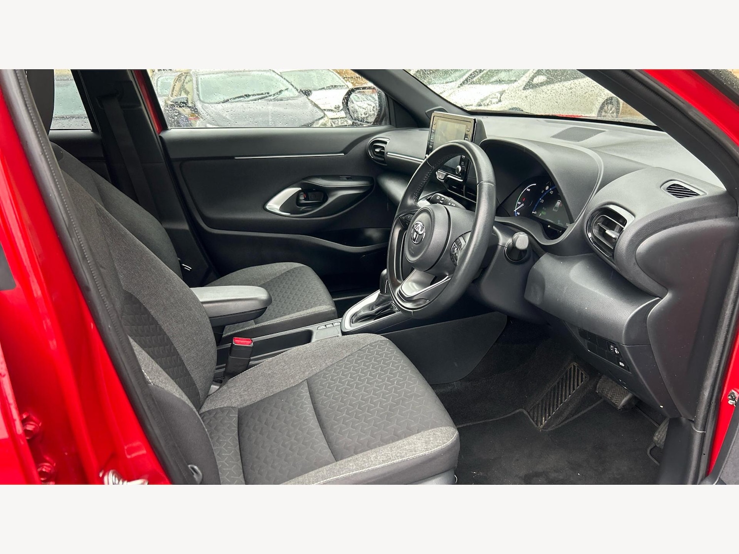 Used Toyota Yaris Cross 2023 for sale - 76423008: Photo 13
