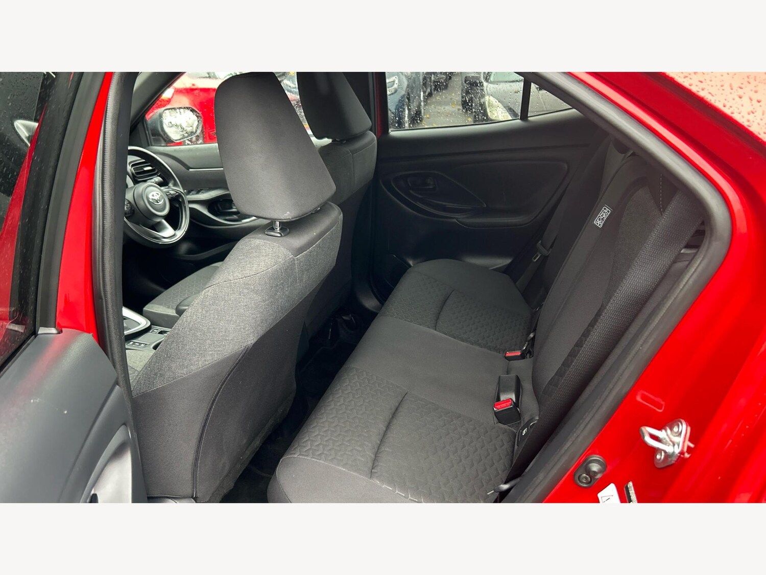 Used Toyota Yaris Cross 2023 for sale - 76423008: Photo 15