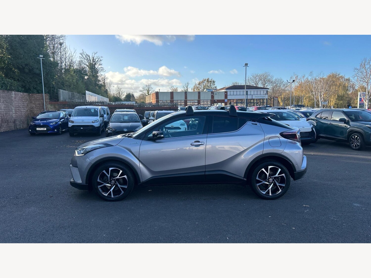 Used Toyota C-HR 2017 for sale - 77575107: Photo 19