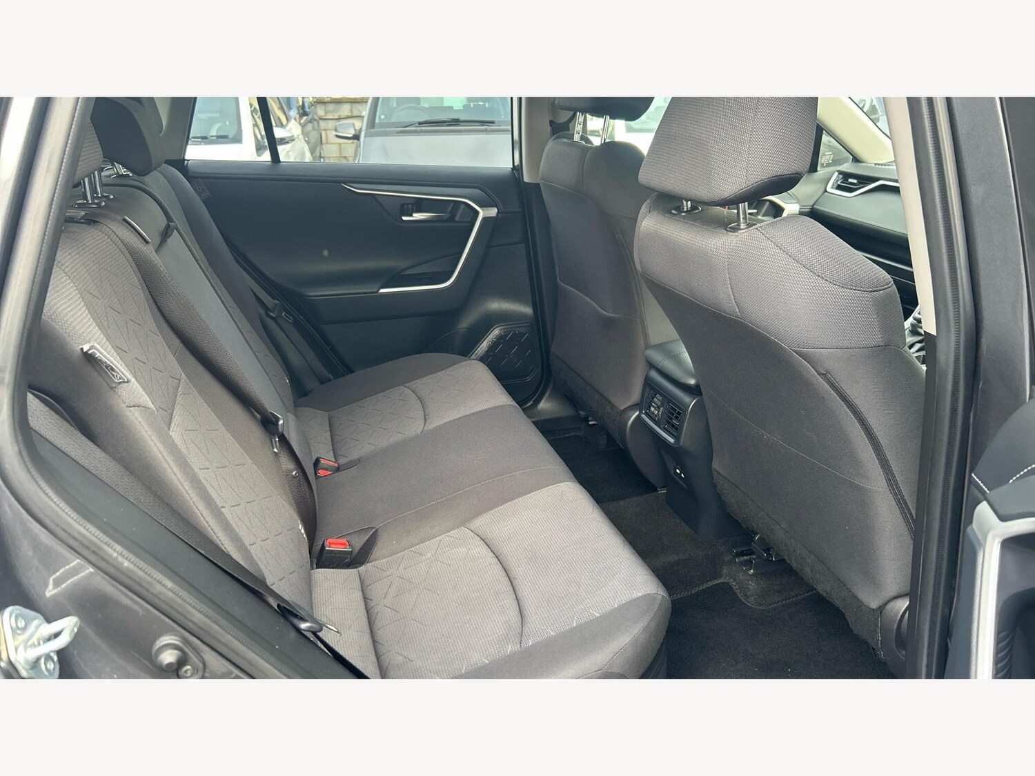 Used Toyota RAV4 2021 for sale - 76251396: Photo 14