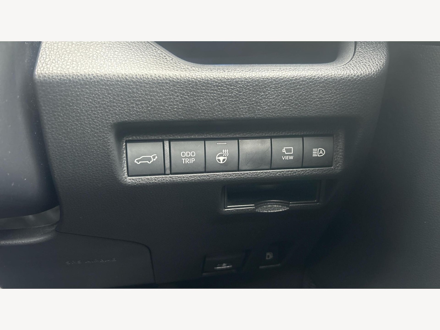 Used Toyota RAV4 2024 for sale - 77255107: Photo 28