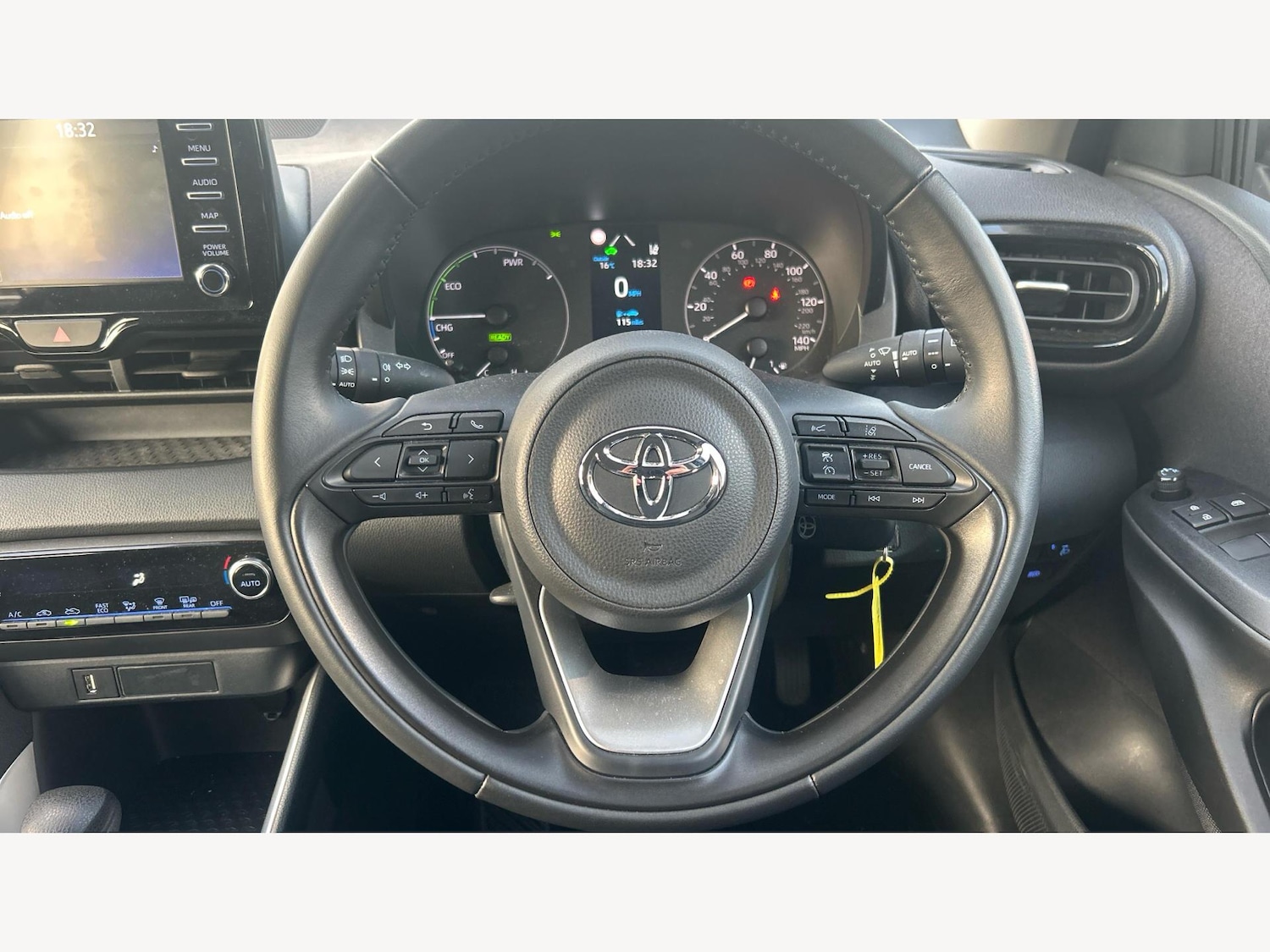 Used Toyota Yaris 2023 for sale - 77090878: Photo 10