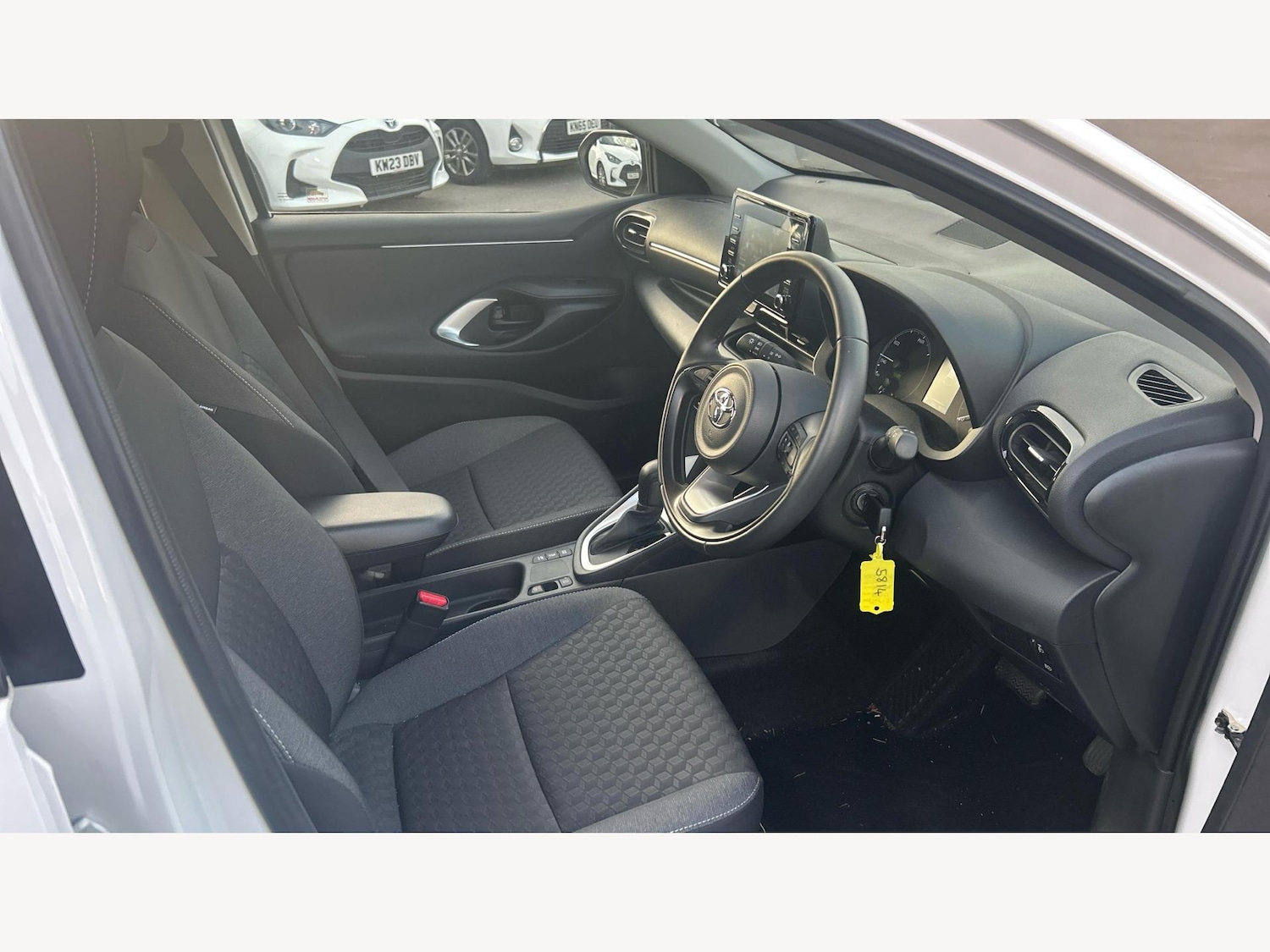 Used Toyota Yaris 2023 for sale - 77090878: Photo 13