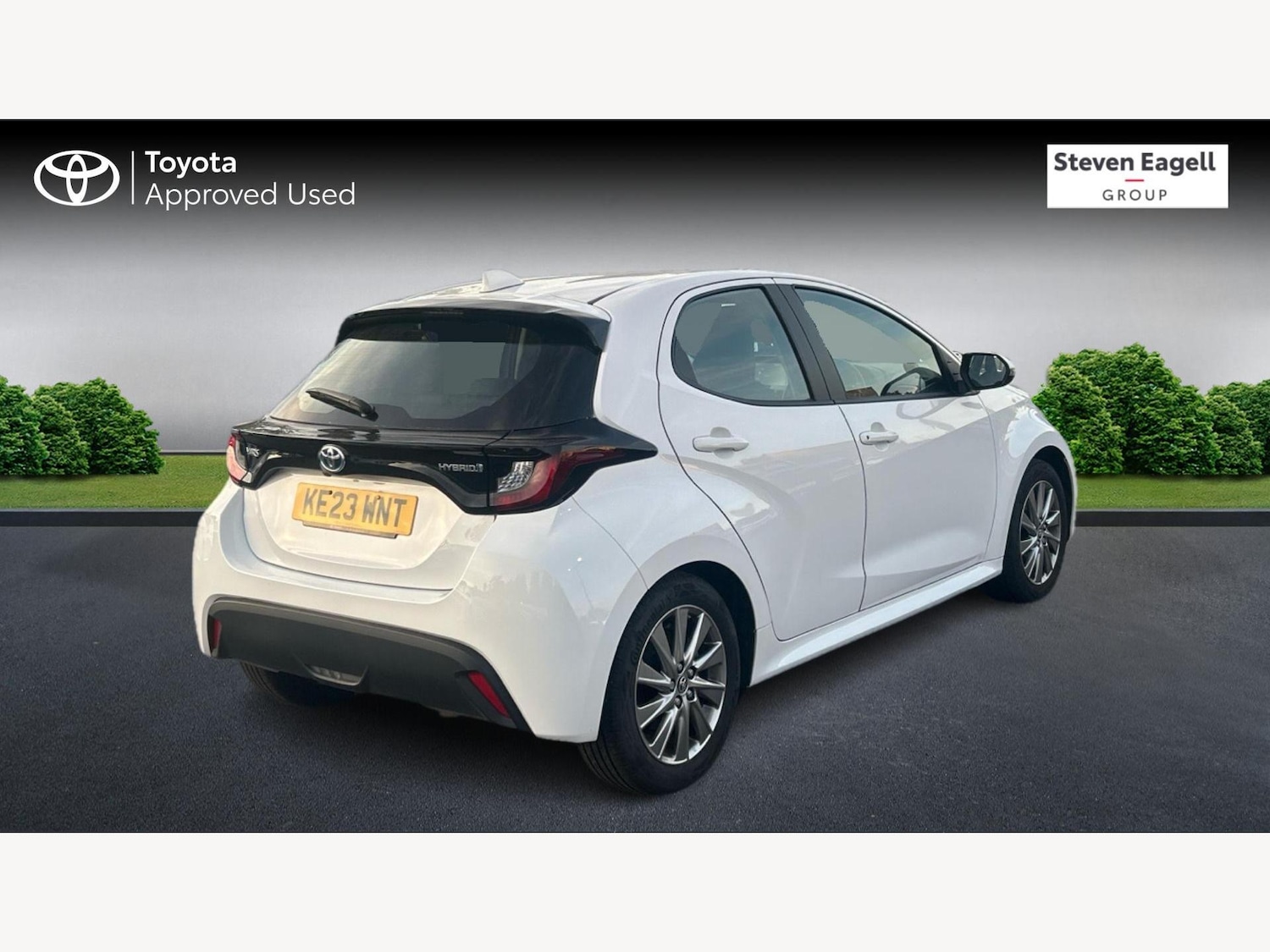 Used Toyota Yaris 2023 for sale - 77090878: Photo 2
