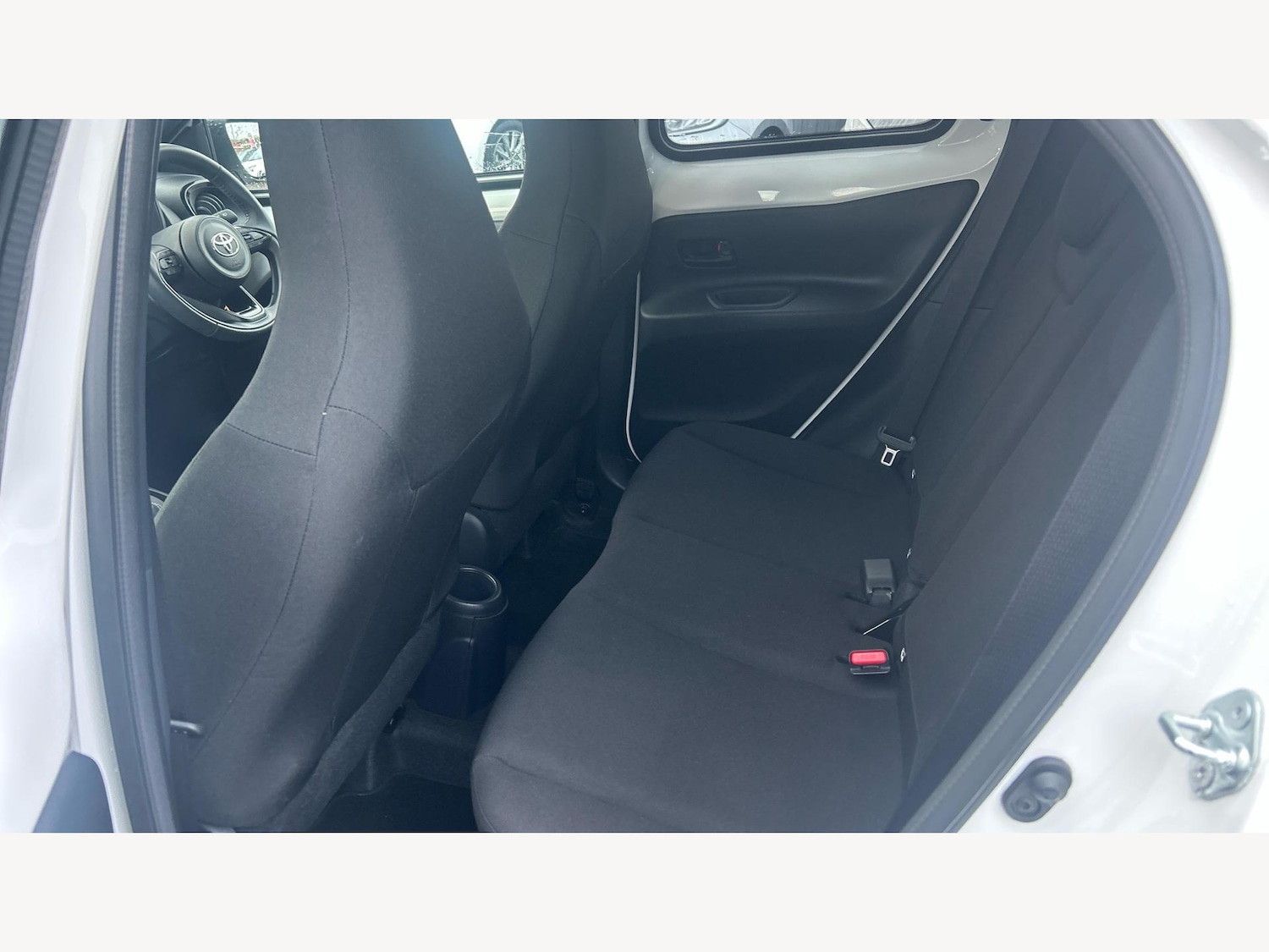 Used Toyota Aygo X 2024 for sale - 77898537: Photo 15