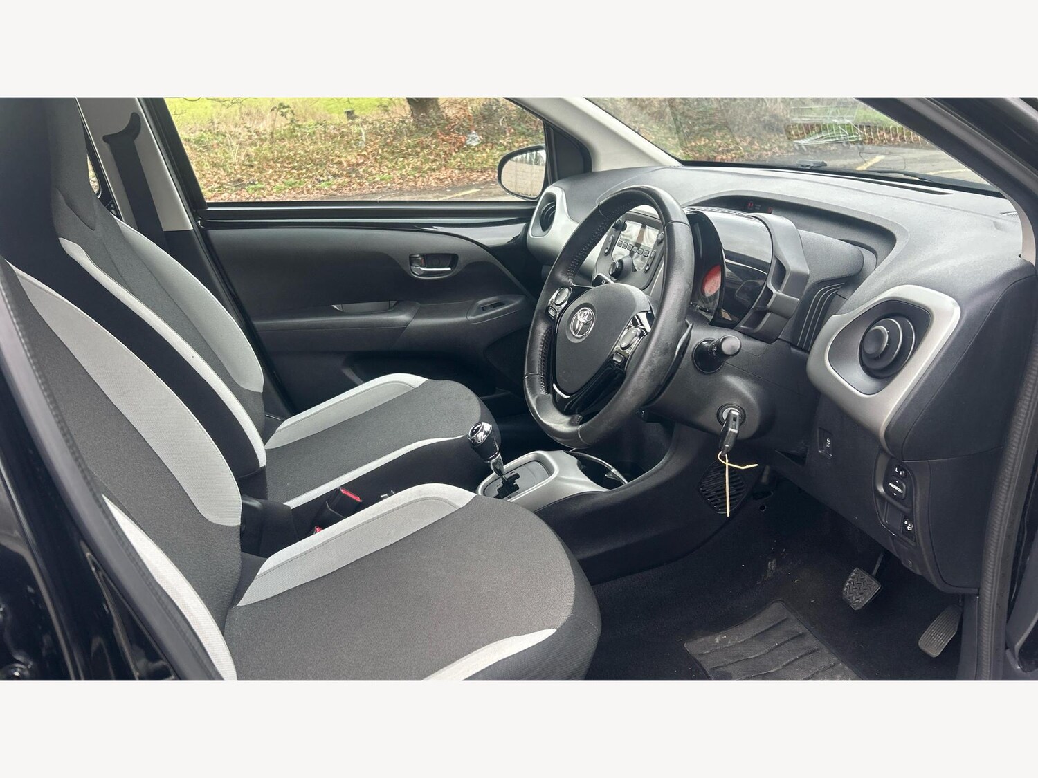 Used Toyota AYGO for sale - 77511178: Photo 13